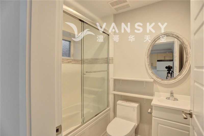 260421131124_4 lower 2 bd washroom.jpeg